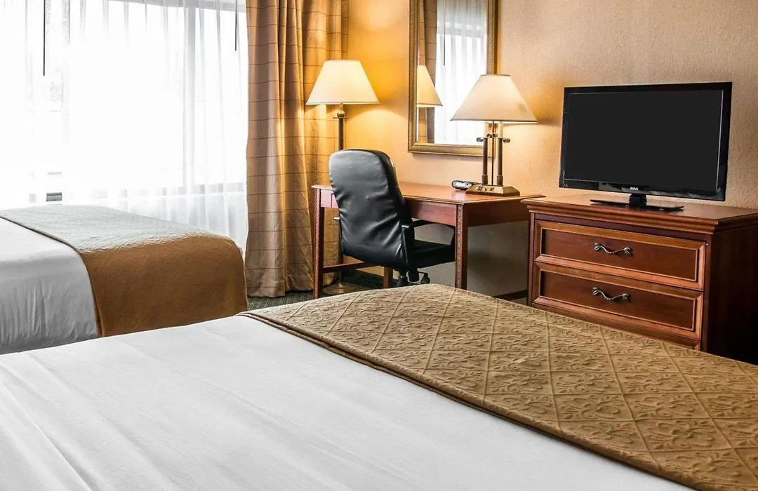 Quality Inn Southfield - Detroit-1
